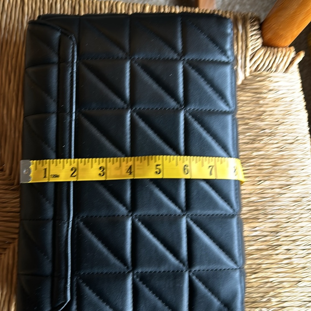 New Without Tags Venus Quilted Purse - Picture 6 of 6